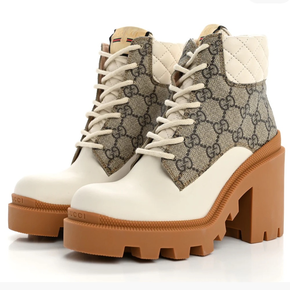 Gucci Calfskin GG Supreme Monogram Nappa Quilted Lace Up Ankle Boots size 34.5